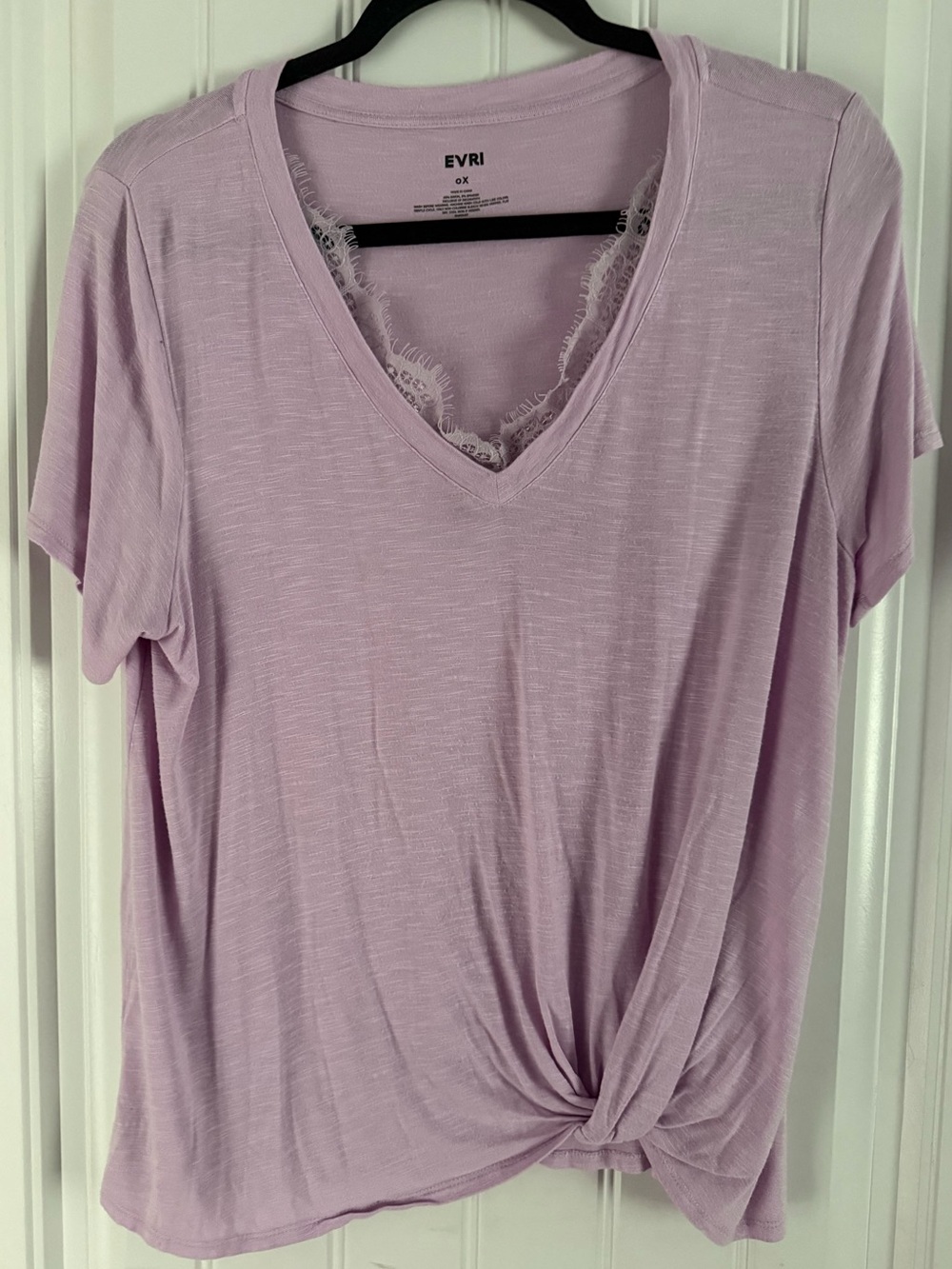 EVRI Lilac Short-Sleeve V-Neck Knot Front Top